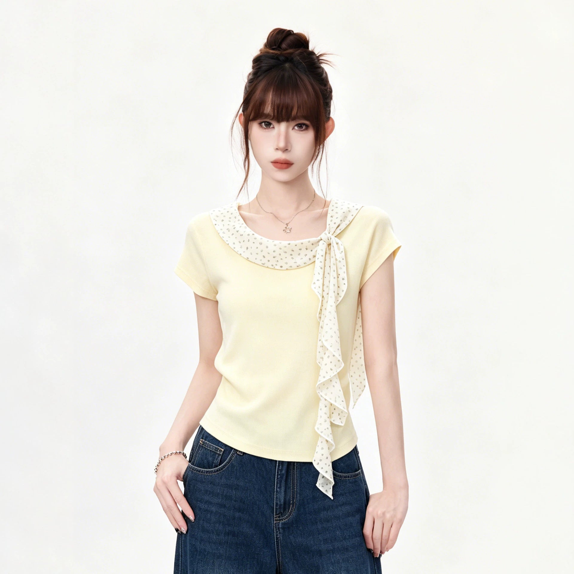Round Collar Short Sleeve T-Shirt for Women, Fitted Pleated Waist-Cinching Regular Shoulder Top