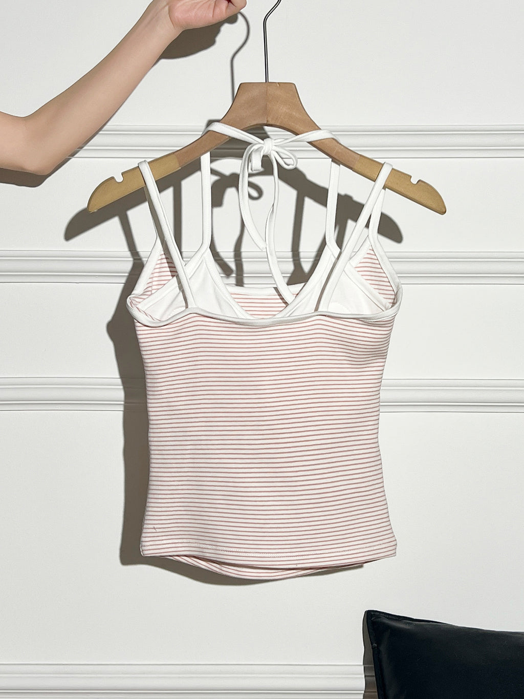 Halter Neck Backless Crochet Top for Women with Built-in Pads